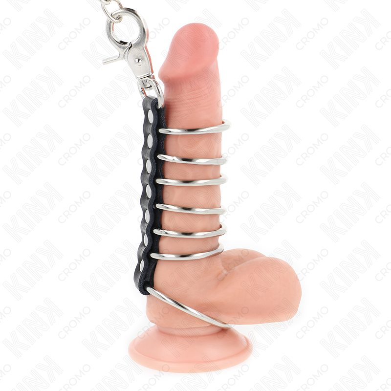 KINK - 7 METALOWYCH PIERŚCIENI NA PENISA O ŚREDNICY OD 3,8 CM DO 5 CM POŁĄCZONYCH SKÓRZANYM I METALOWYM ŁAŃCUCHEM DŁUGOŚCI 100 CM