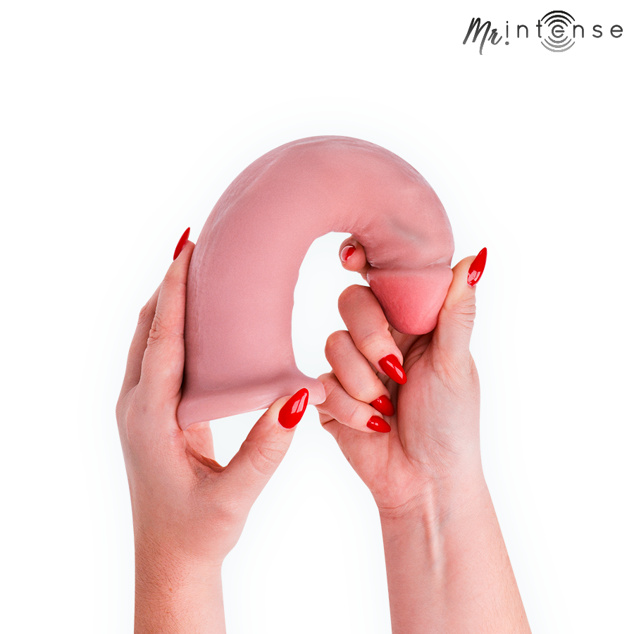 MR INTENSE - DUŻY DILDO TERENCE 22,5 CM -Ø- 5,6 CM